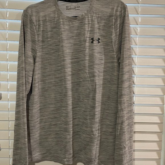 Under Armour Other - Men's Under Armour Fitted/Heat Gear Long Sleeve Shirt - Size: Medium